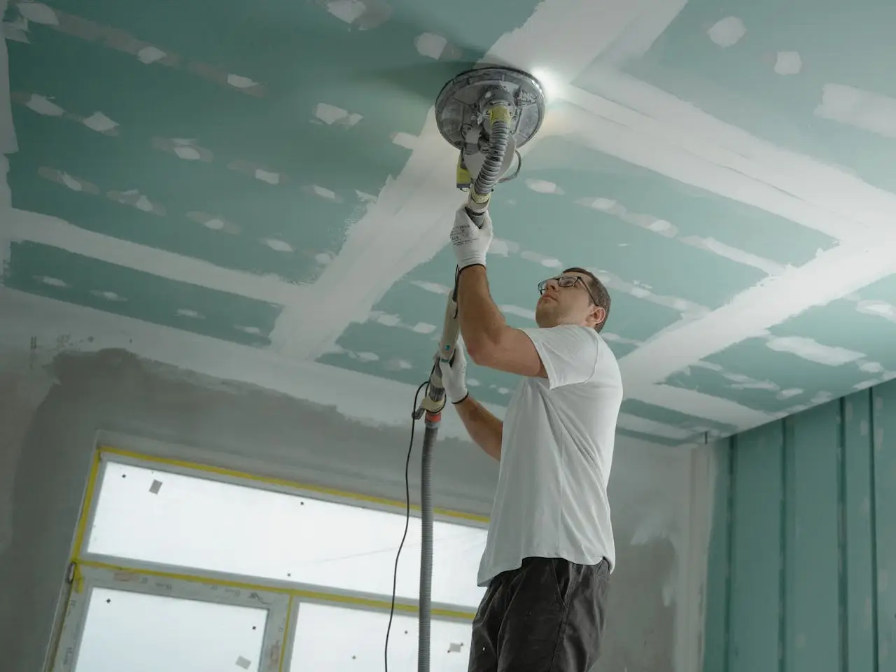 Dachreparatur und Handwerksvermittlung
